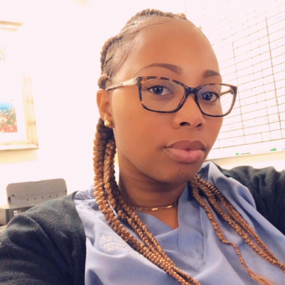 Meet your Posher, Addie